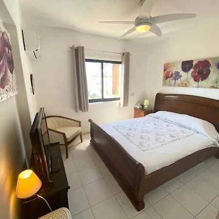Kato Let - The Honey Pot Apartment Paphos