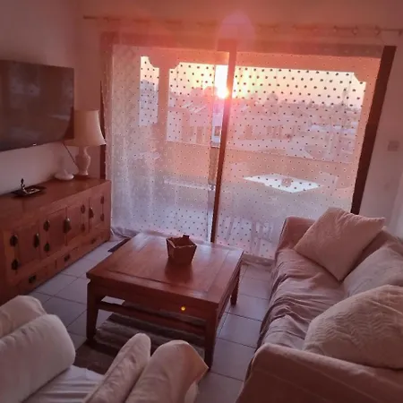 Apartment Kato Let - The Honey Pot *